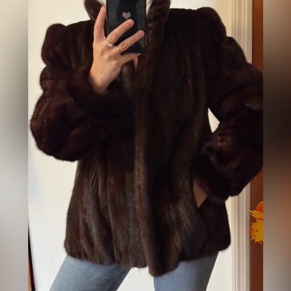 Sold !!!!!Elegant Dark glossy Brown Mink Fur Coat jacket - Picture 7 of 17